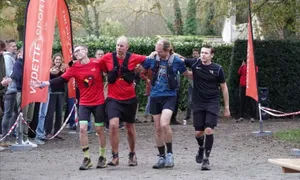 Các runner Bỉ lập kỷ lục chạy 737 km trong 4,5 ngày